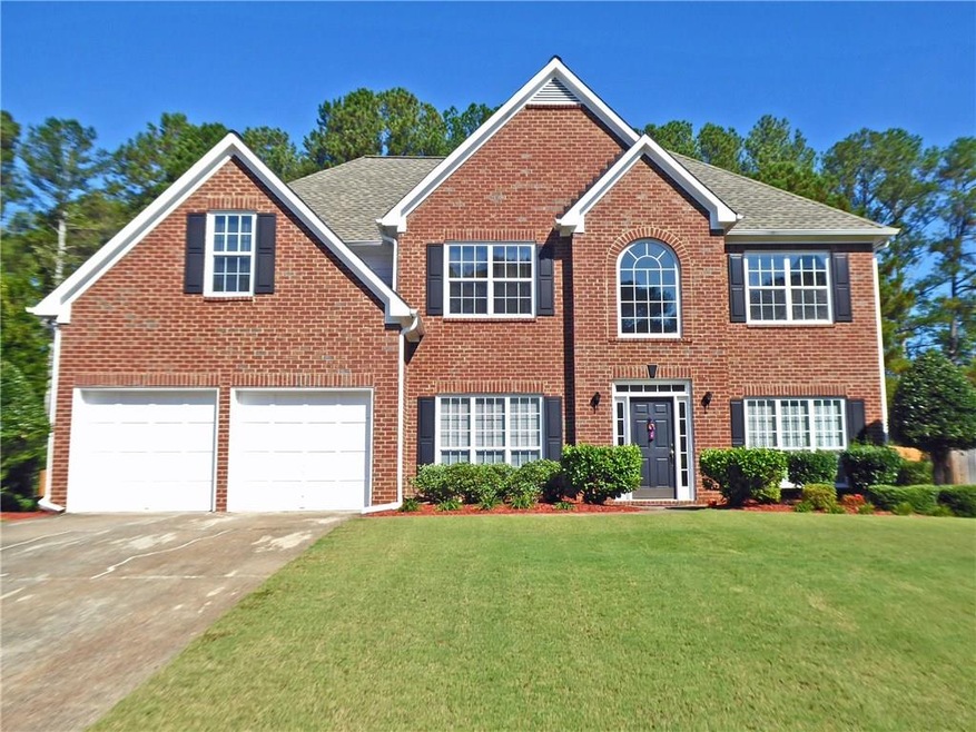 Beautiful Brick Traditional Home in the Lassiter H