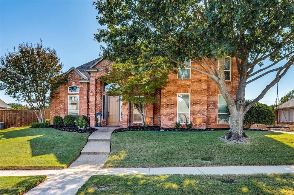 609 Bridlewood S, Colleyville, TX 76034 - photo 1