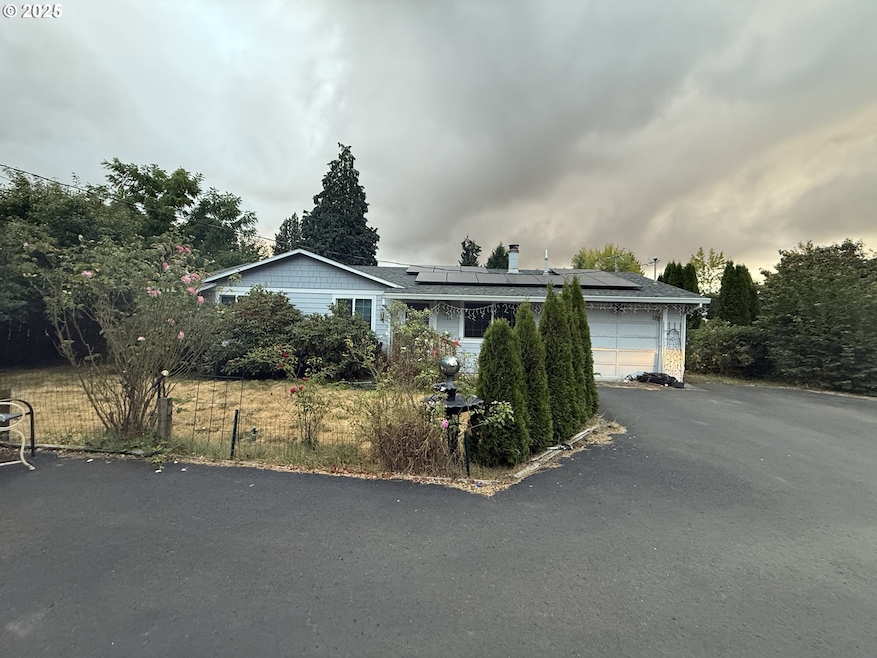 711 NW Connell Ave, Hillsboro, OR 97124 - photo 1