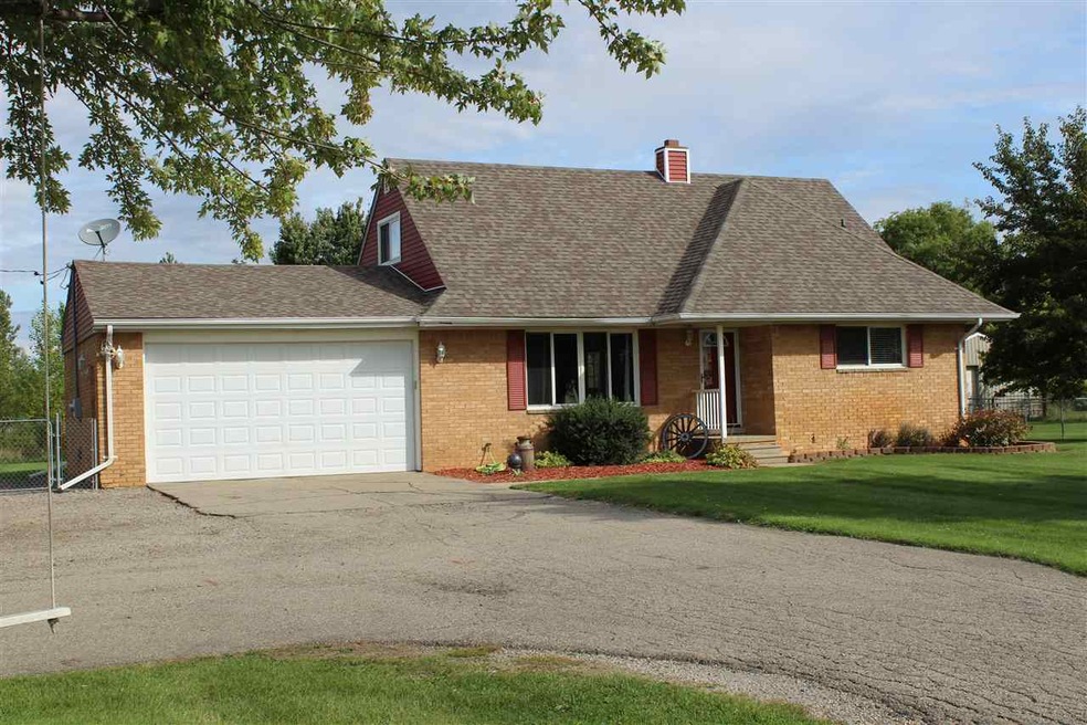 12420 Beecher Rd, Flushing, MI 48433 - photo 1