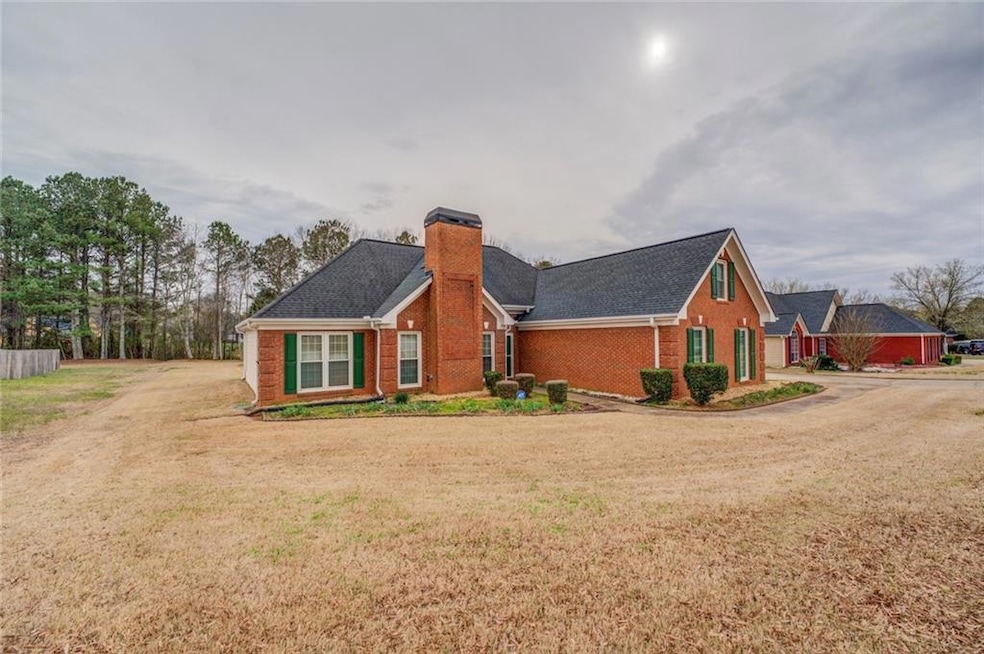 View of front of home with a front yard