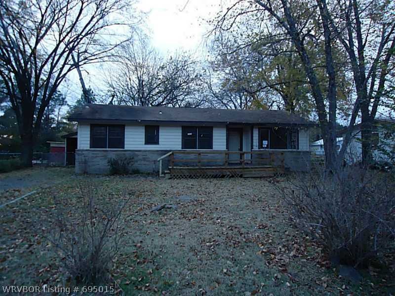 1000 Pine St, Muldrow, OK 74948 - photo 1