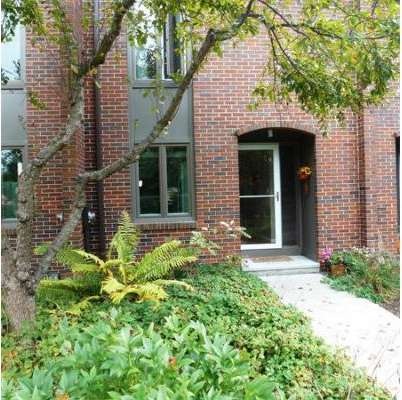 34 Webster Ct unit 34, Amherst, MA 01002 - photo 1