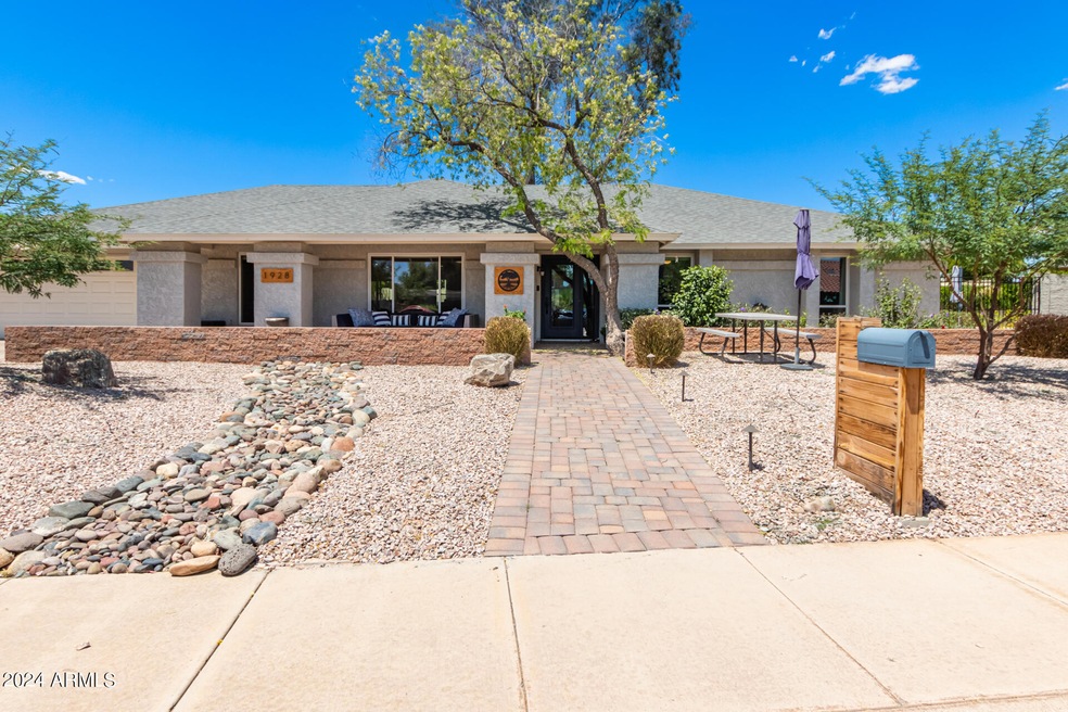 1928 E Woodman Dr, Tempe, AZ 85283 - photo 1