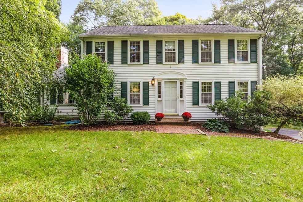 41 Buckboard Rd, Duxbury, MA 02332 - photo 1