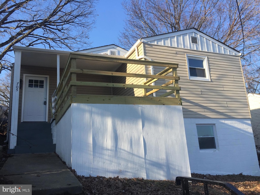 705 Glacier Ave, Capitol Heights, MD 20743 - photo 1