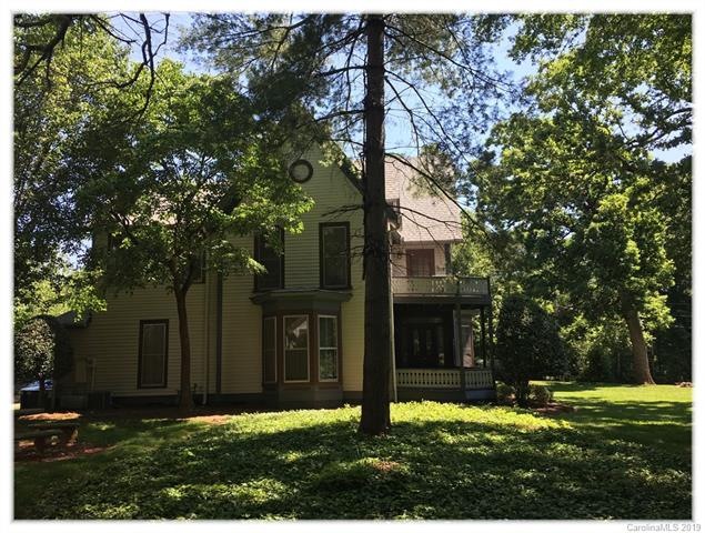 201 Ramsey Ct, Statesville, NC 28677 - photo 1