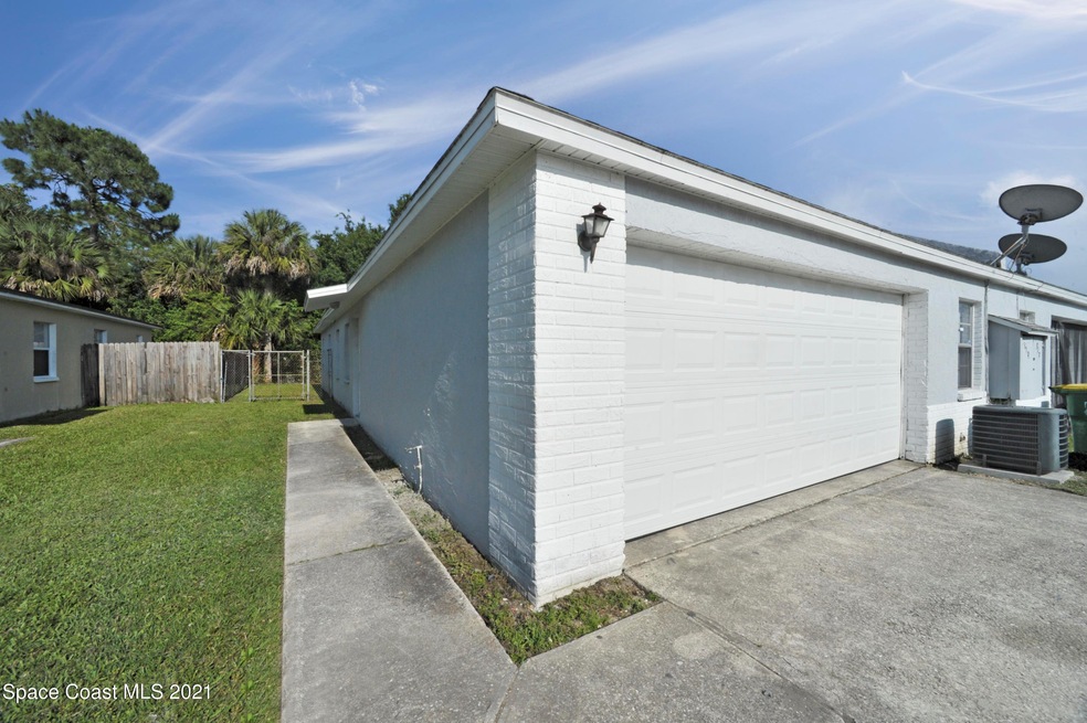 319 Sun Dial Ct, Cocoa, FL 32926 - photo 1