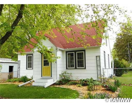 313 14th St NE, Menomonie, WI 54751 - photo 1
