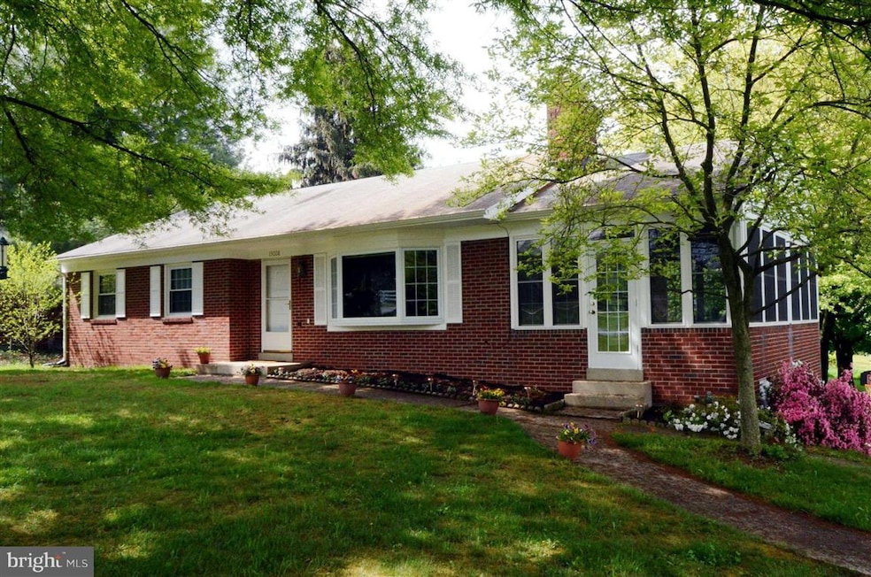 13008 Prices Distillery Rd, Clarksburg, MD 20871 - photo 1