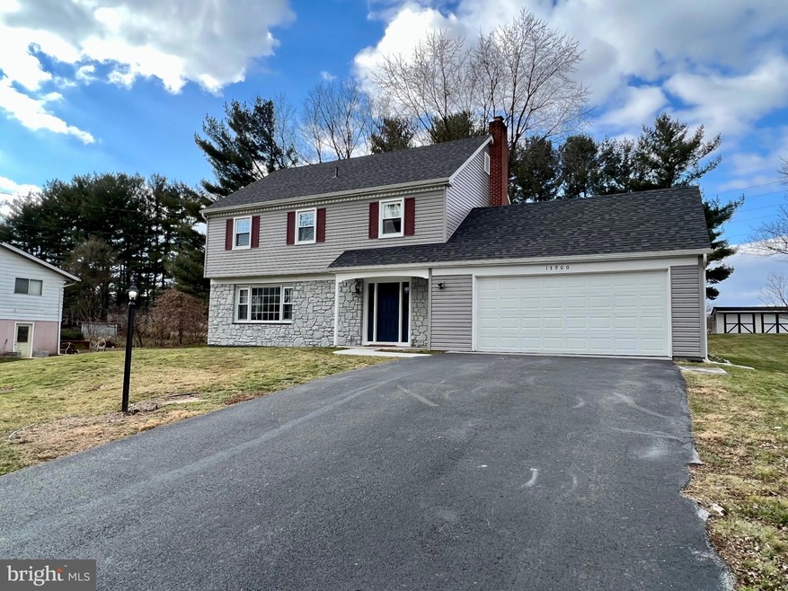 13900 Paradise Church Rd, Hagerstown, MD 21742 - photo 1