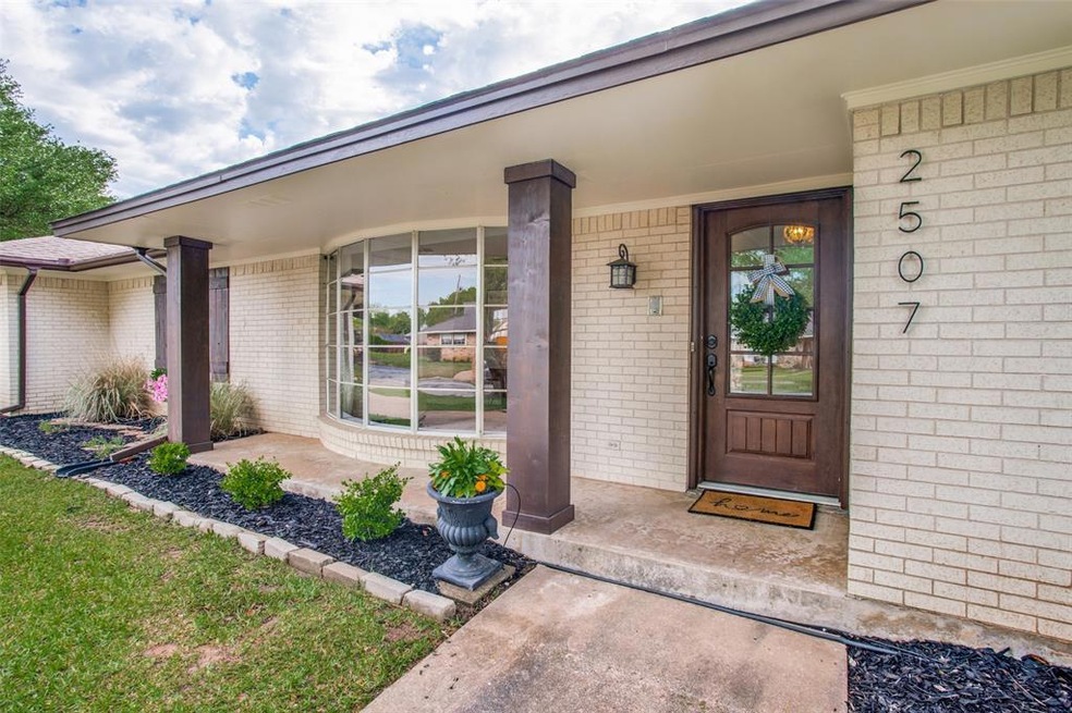 2507 Brookhaven Dr, Denison, TX 75020 - photo 1