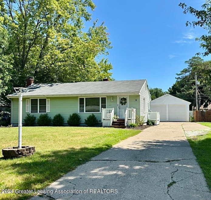 3017 S Deerfield Ave, Lansing, MI 48911 - photo 1