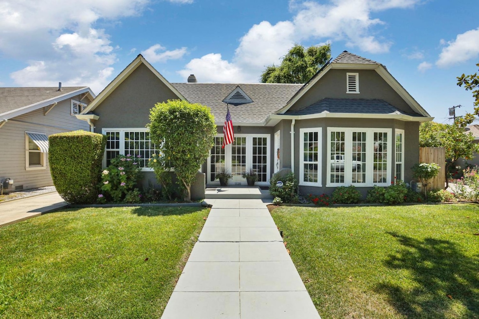 1128 W Walnut St, Stockton, CA 95203 - photo 1