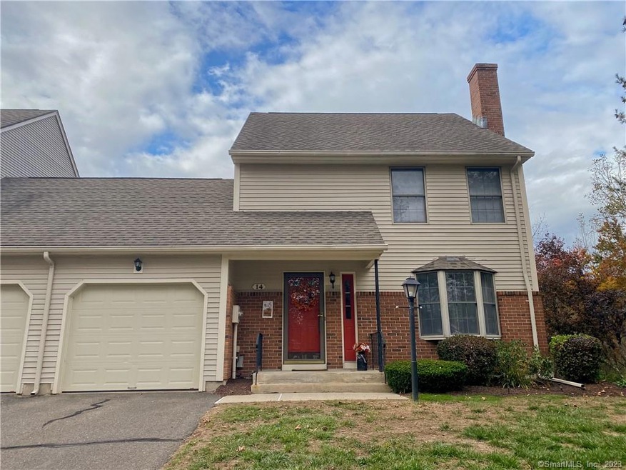 14 Carriage House, Enfield, CT 06082 - photo 1