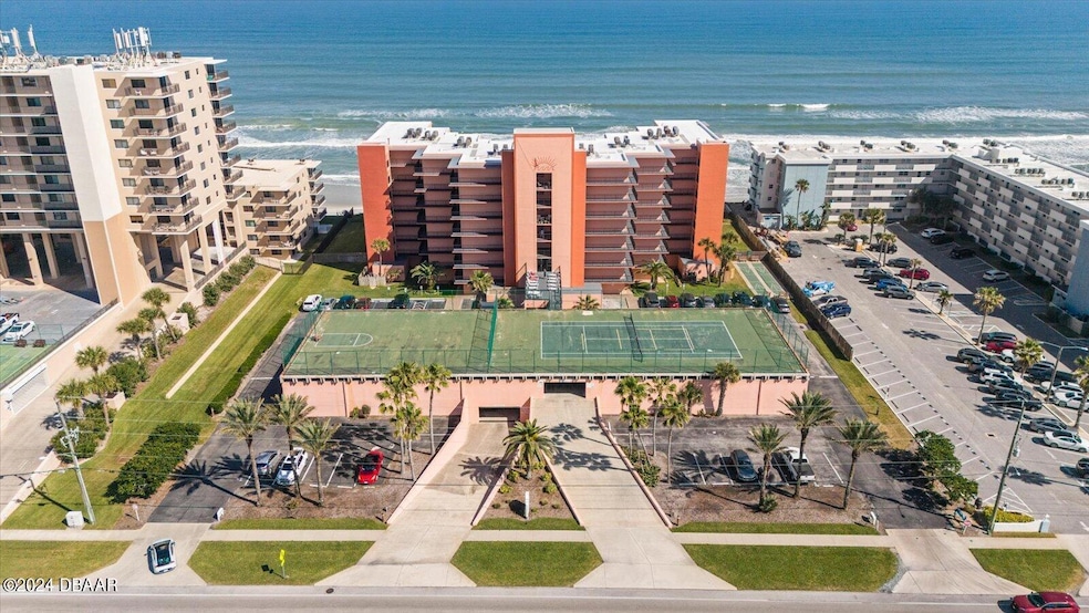 Sunrise Condominium unit 306, New Smyrna Beach, FL 32169 - photo 1