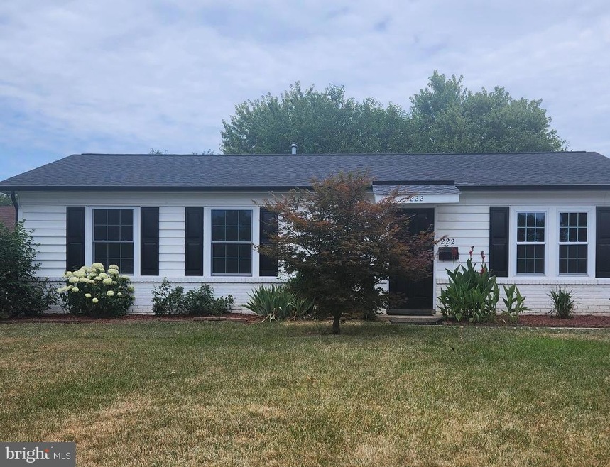 222 W Beech Rd, Sterling, VA 20164 - photo 1