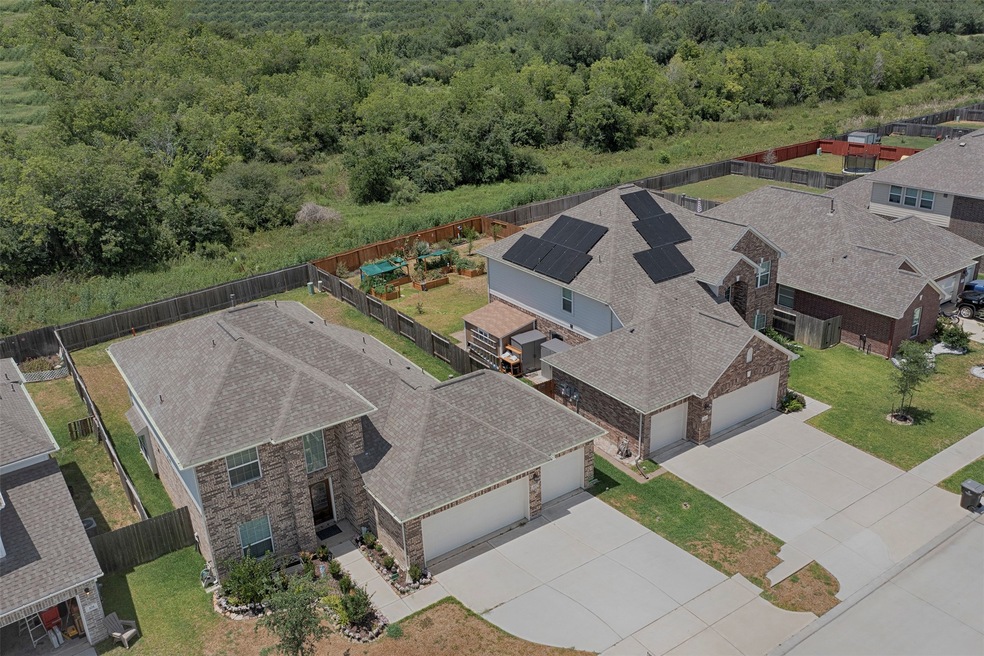 309 Burgundy Dr, Alvin, TX 77511 - photo 1