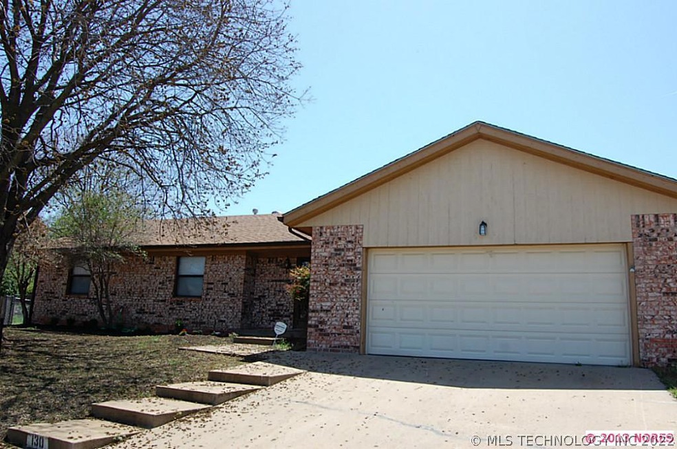 Brick Home on Cul-de-sac