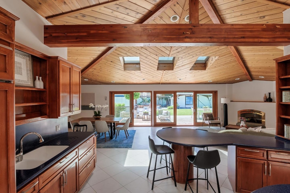 3160 Louis Rd, Palo Alto, CA 94303 - photo 1