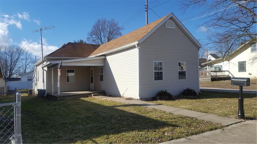 216 S West St, Thorntown, IN 46071 - photo 1