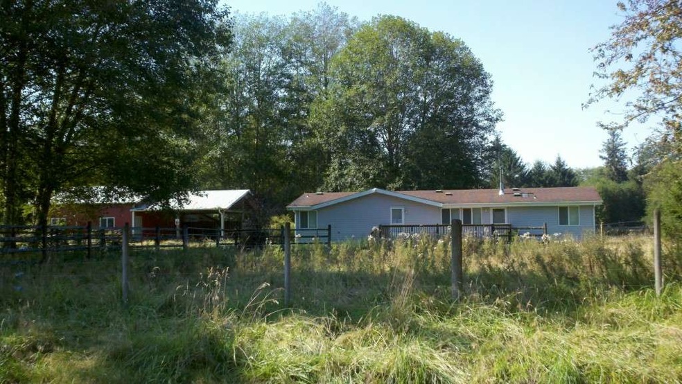 664 Walker Rd, Hoquiam, WA 98550 - photo 1