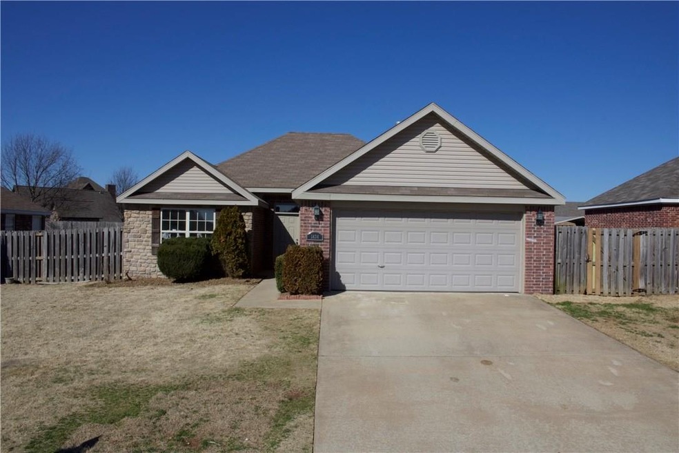 1434 Leesburg Ave, Springdale, AR 72764 - photo 1