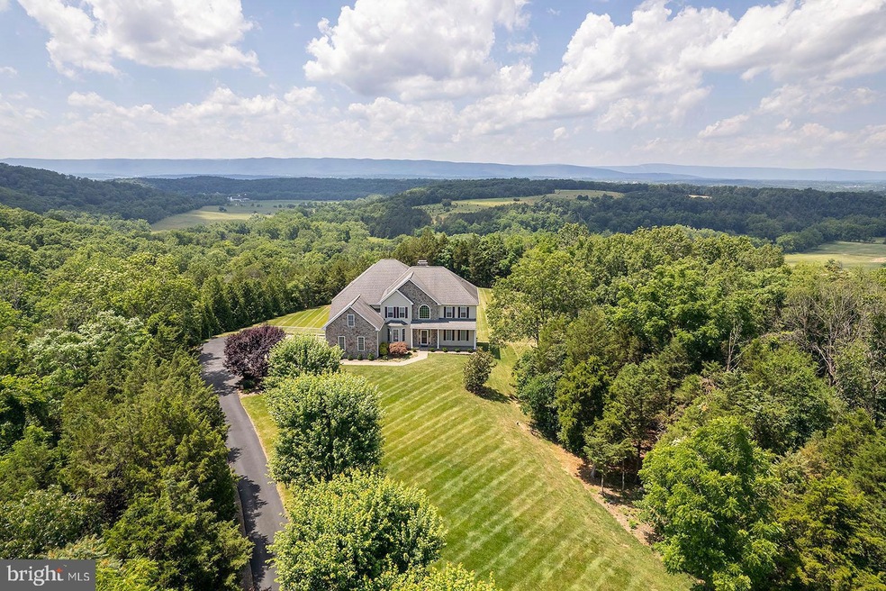 148 Signal Ct, Strasburg, VA 22657 - photo 1