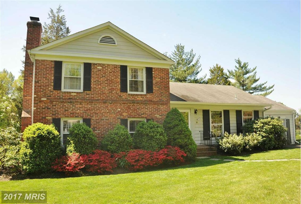 6713 Stoneybrooke Ln, Alexandria, VA 22306 - photo 1