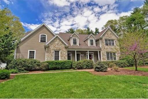 2 Spruce Way, Medfield, MA 02052 - photo 1