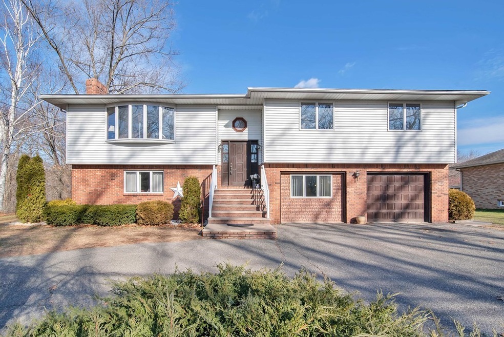 74 Chapin St, Ludlow, MA 01056 - photo 1