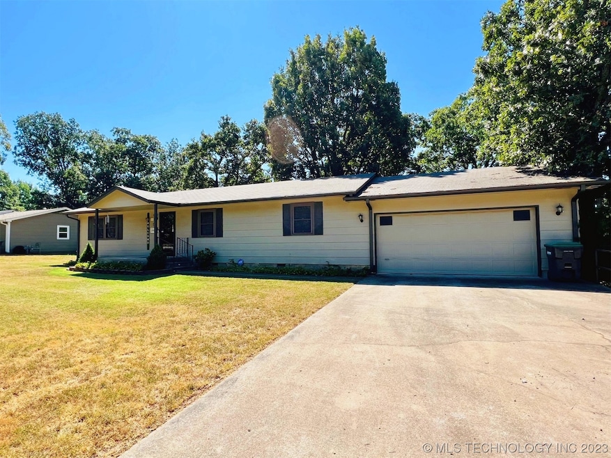 712 E Ross St, Tahlequah, OK 74464 - photo 1