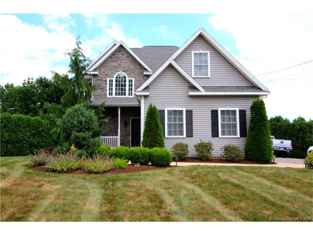 1049 Four Rod Rd, Berlin, CT 06037 - photo 1