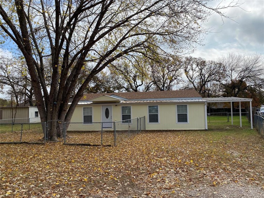 2906 Sagittarius Ln, Granbury, TX 76049 - photo 1