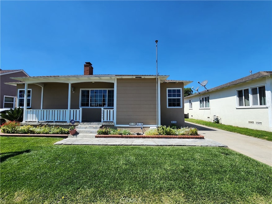 5959 Lakewood Blvd, Lakewood, CA 90712 - photo 1
