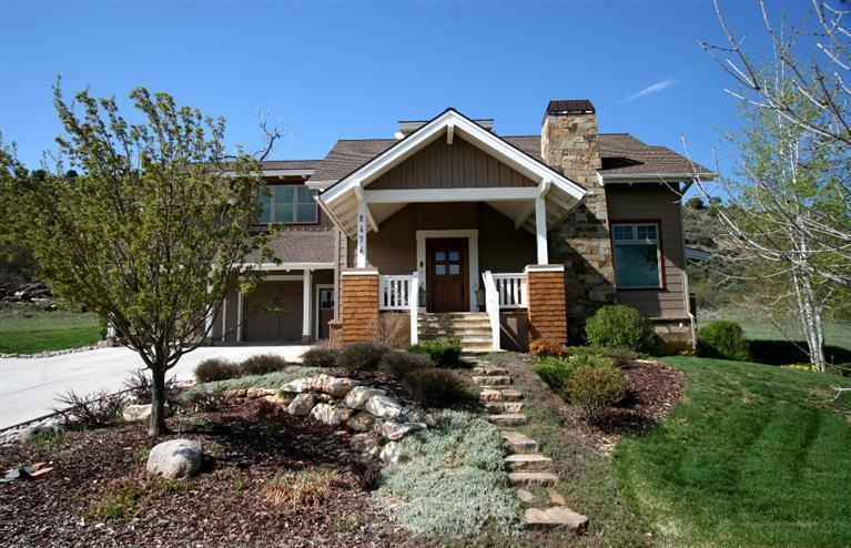 Welcome to 2476 Eagle Ranch Road!