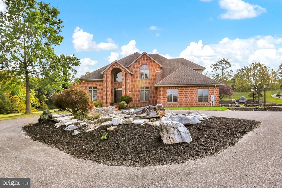 113 Aaron Ct, Saint Thomas, PA 17252 - photo 1