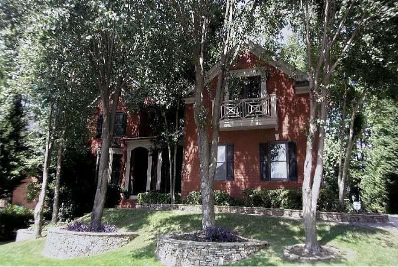 Exterior Front. Welcome Home - Fabulous 3 sides br