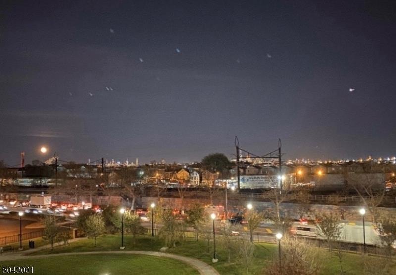 15 Tichenor Ln unit 406, Newark, NJ 07114 - photo 1