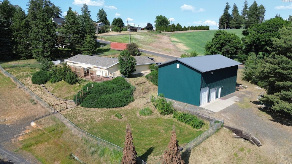 For Sale $399,000 • Co-Listing Agent