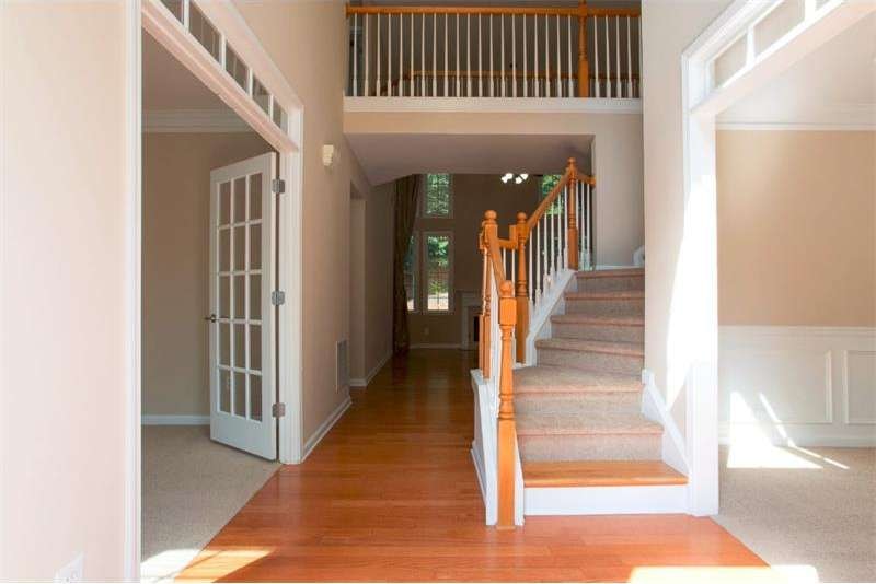 988 Poplar Mill Ct, Buford, GA 30518 - photo 1