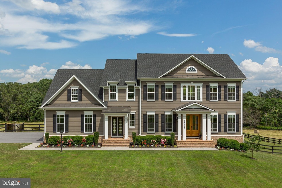 18638 Wild Raspberry Dr, Purcellville, VA 20132 - photo 1