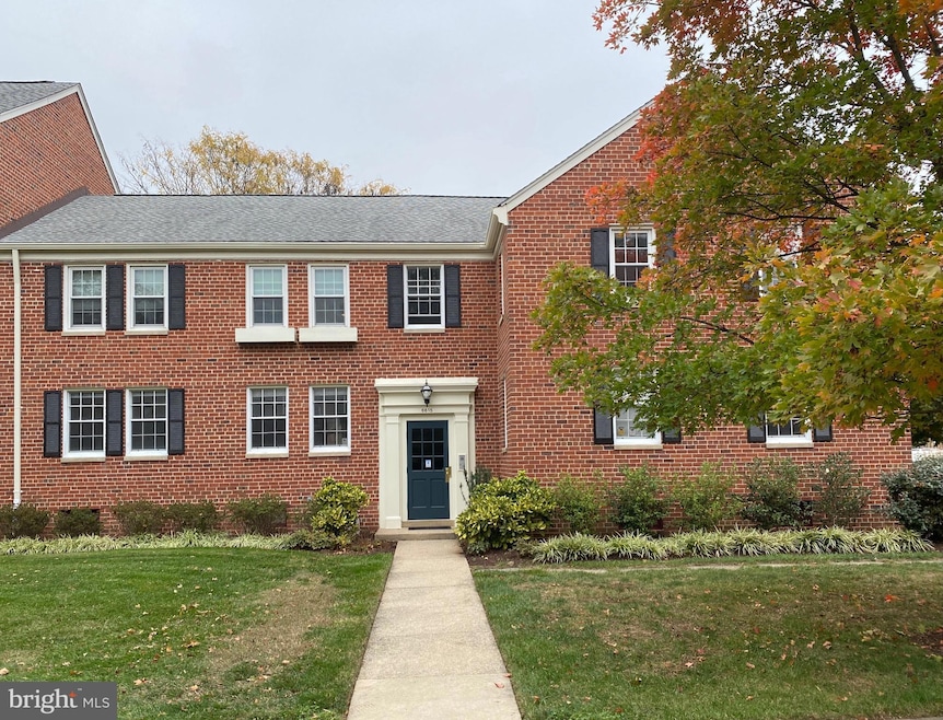 6615 Potomac Ave unit A1, Alexandria, VA 22307 - photo 1