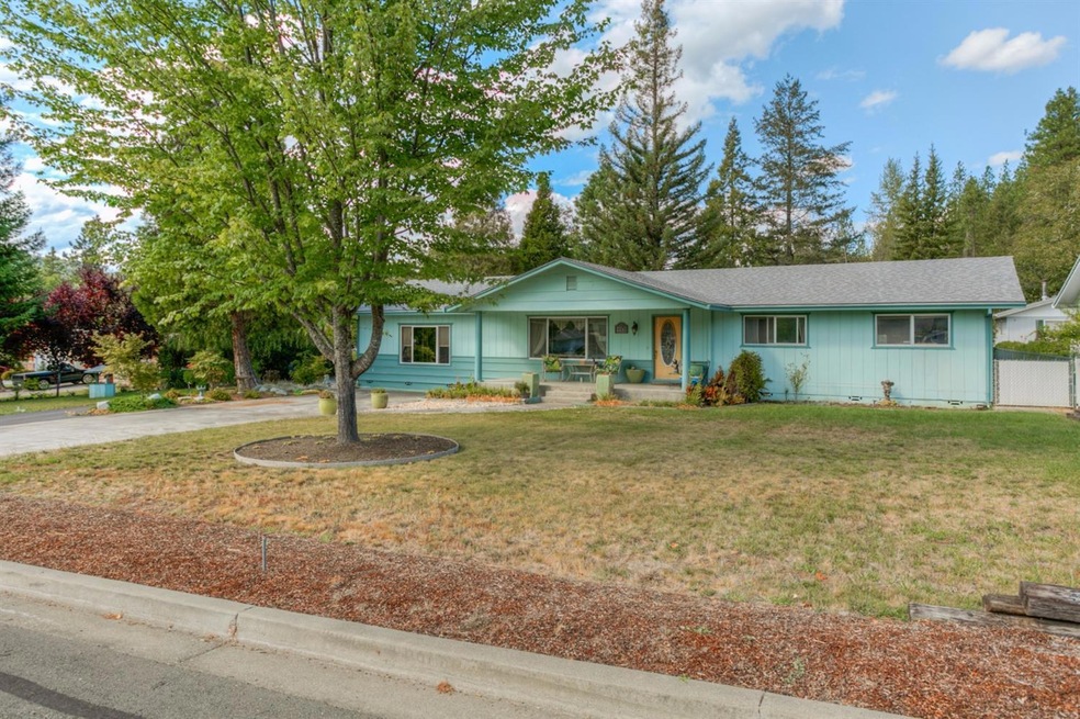 3341 Neamar Dr, Grants Pass, OR 97527 - photo 1