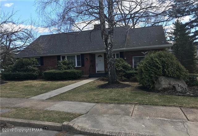 1212 Center St, Jim Thorpe, PA 18229 - photo 1