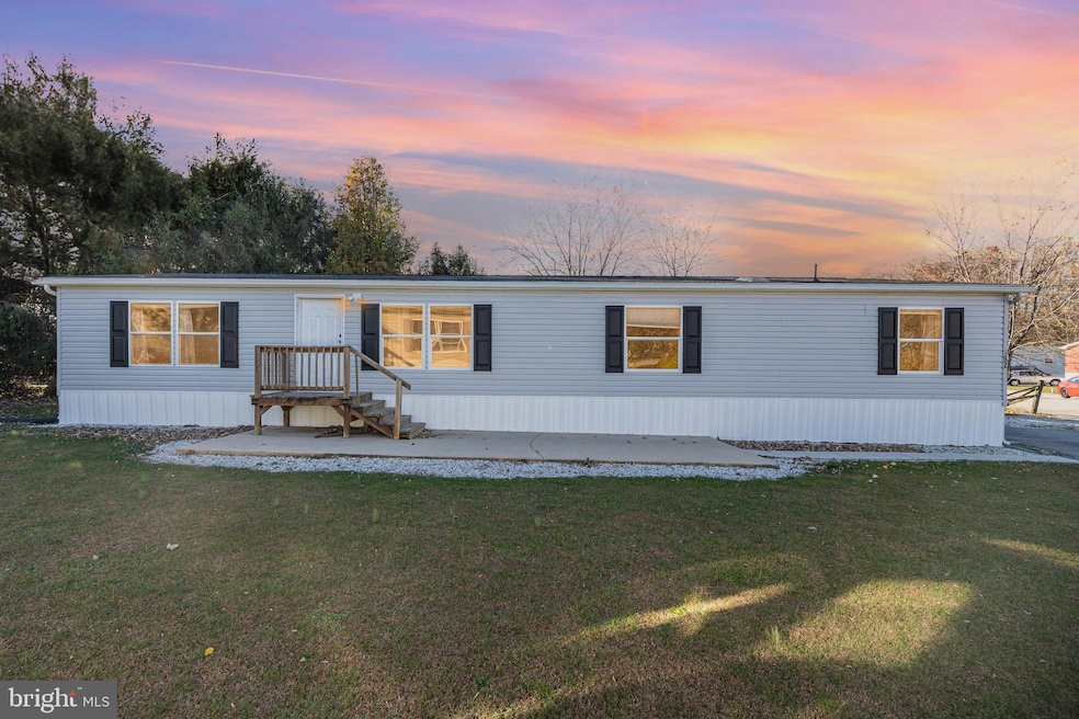 700 TRLR 152 Cassel Rd, Manchester, PA 17345 - photo 1