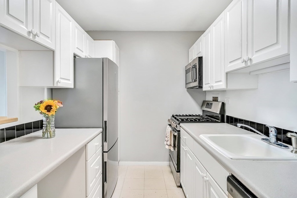 Whittier Place Condominium unit 4J, Boston, MA 02114 - photo 1