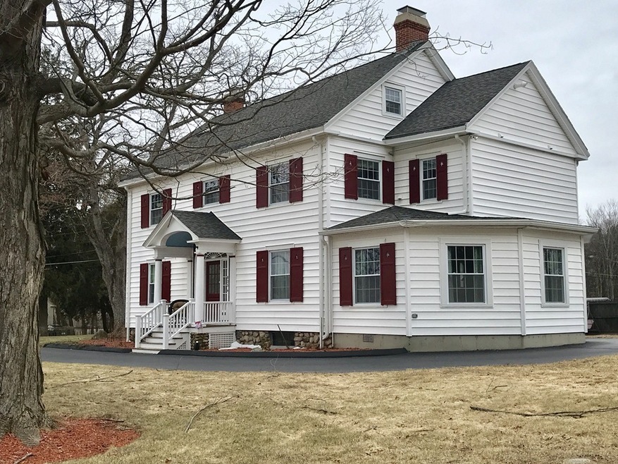 835 School St, Webster, MA 01570 - photo 1