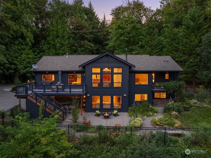 Sold $2,072,000 • Co-Listing Agent