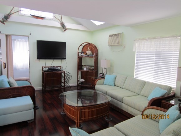 9 Boston Ave unit 4, Hampton, NH 03842 - photo 1